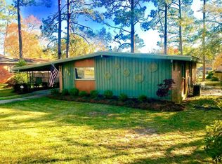 106 Glynn Ave, Fitzgerald, GA 31750