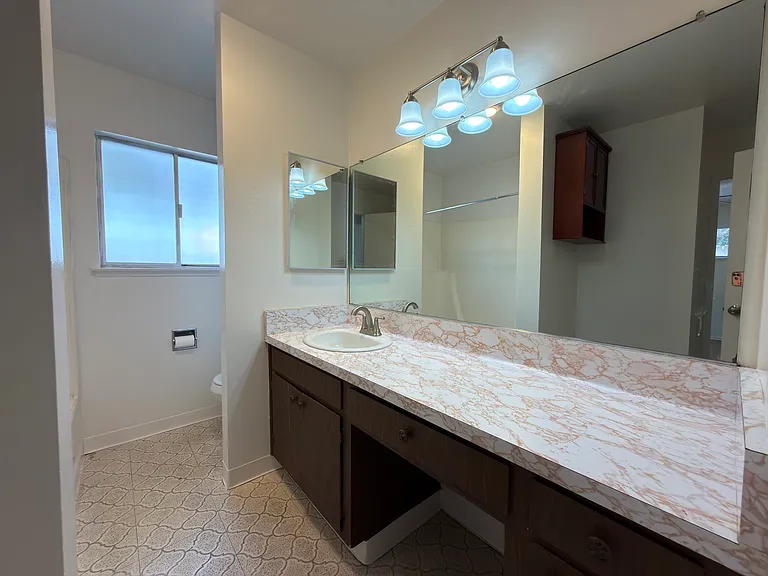 350 S Bedford Rd #350 — Photo 13
