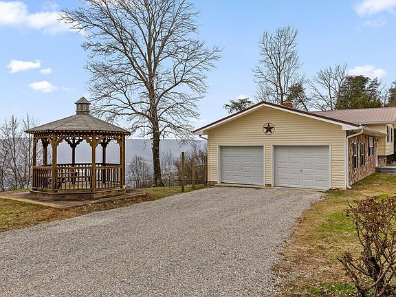 2nd image of 1310 Brow Rd