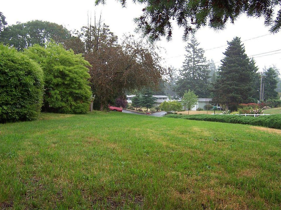 Huge Yard