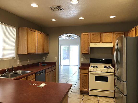 2nd image of 10190 E Desert Mesa Dr