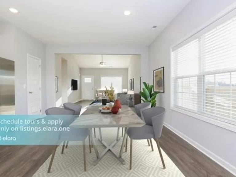 1043 Echo Ridge Rd — Photo 3