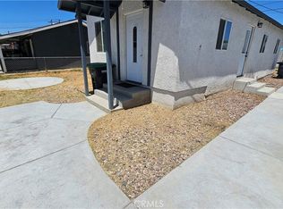 265 1/2 E M St, Colton, CA 92324