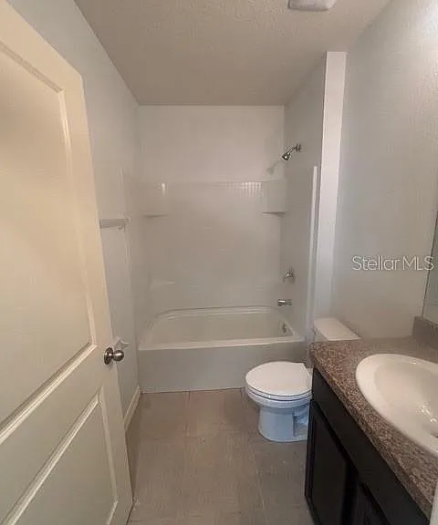32762 Pez Landing Ln — Photo 9