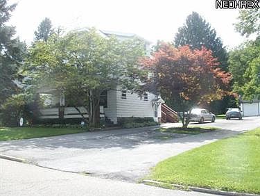 2nd image of 546 Wilkinson Ave