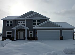 4851 W Scotch Pine Ct, Appleton, WI 54913