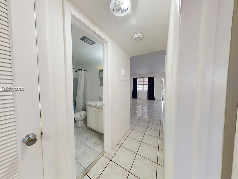 580 Egret Dr #302 — Photo 38