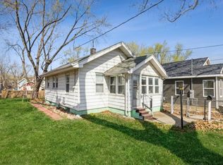 1334 Hutton St, Des Moines, IA 50316