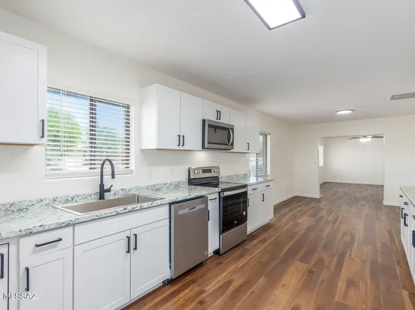 2714 S Euclid Ave, Tucson, AZ 85713