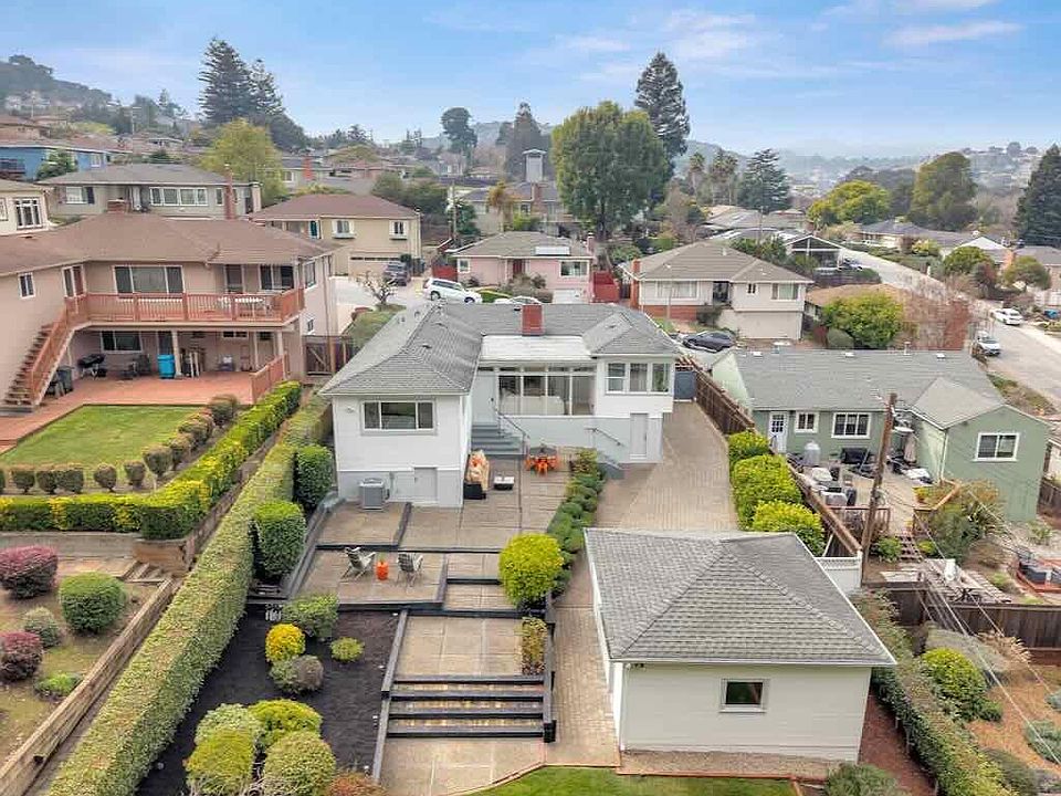 1st image of 3909 Leona St