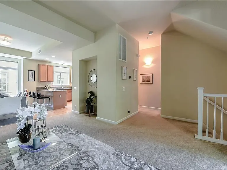 2716 McKee Rd — Photo 9