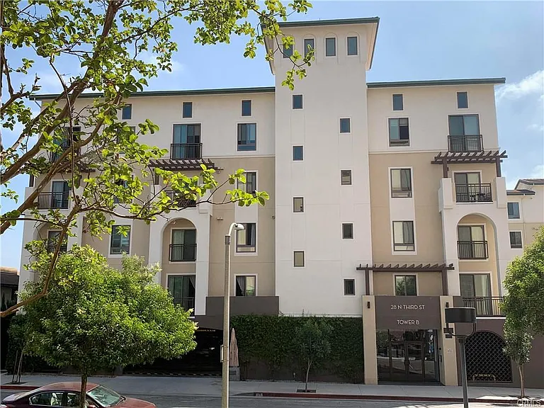 28 N 3rd St #B210 — Photo 2