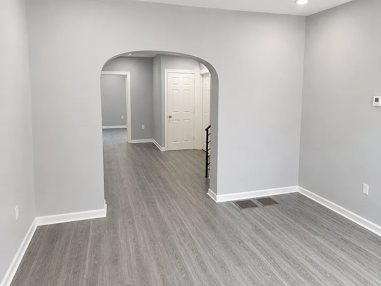 1212 N Randolph St — Photo 3