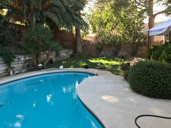 5th image of 2841 Mahogany Grove Ave