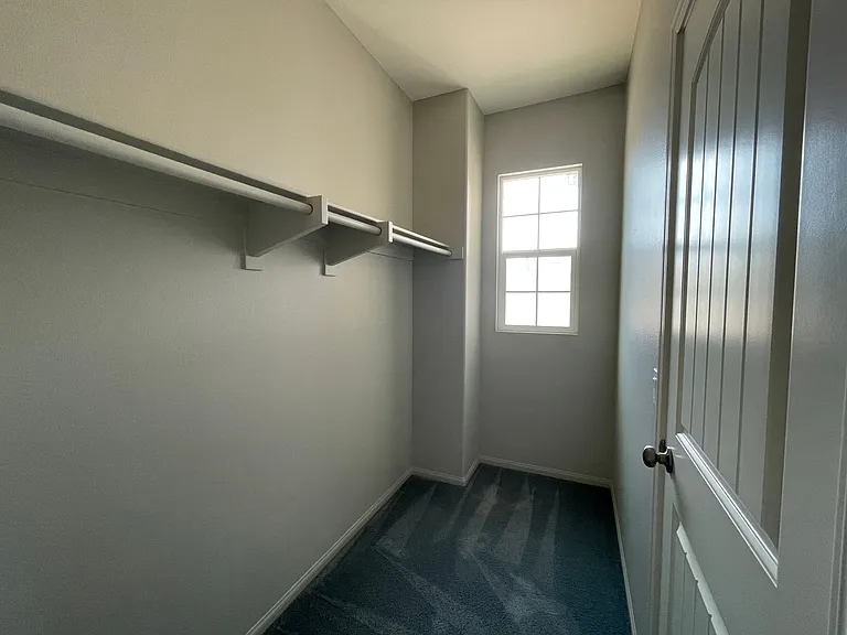 1591 Stow Grove Ave — Photo 35