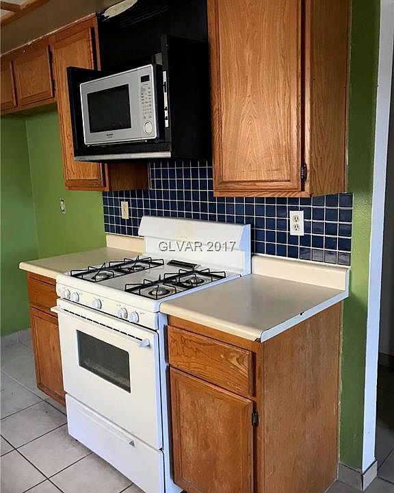2nd image of 6333 Greyhawk Ave