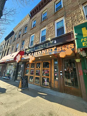 Rented by Brooklyn Property Group LLC | media 26