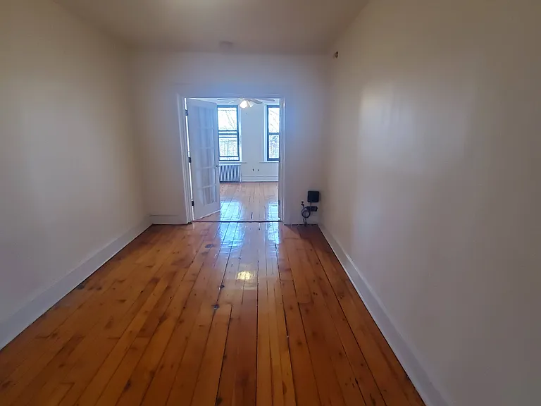 459 7th Ave #2 — Photo 13