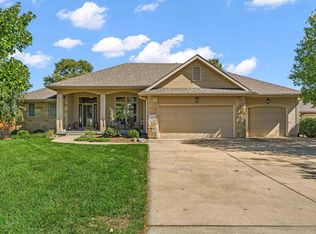 5000 NW Sterling Chase Dr, Topeka, KS 66618