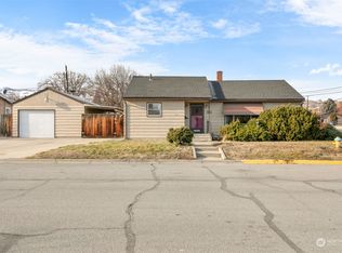 1022 Yale Ave, Wenatchee, WA 98801