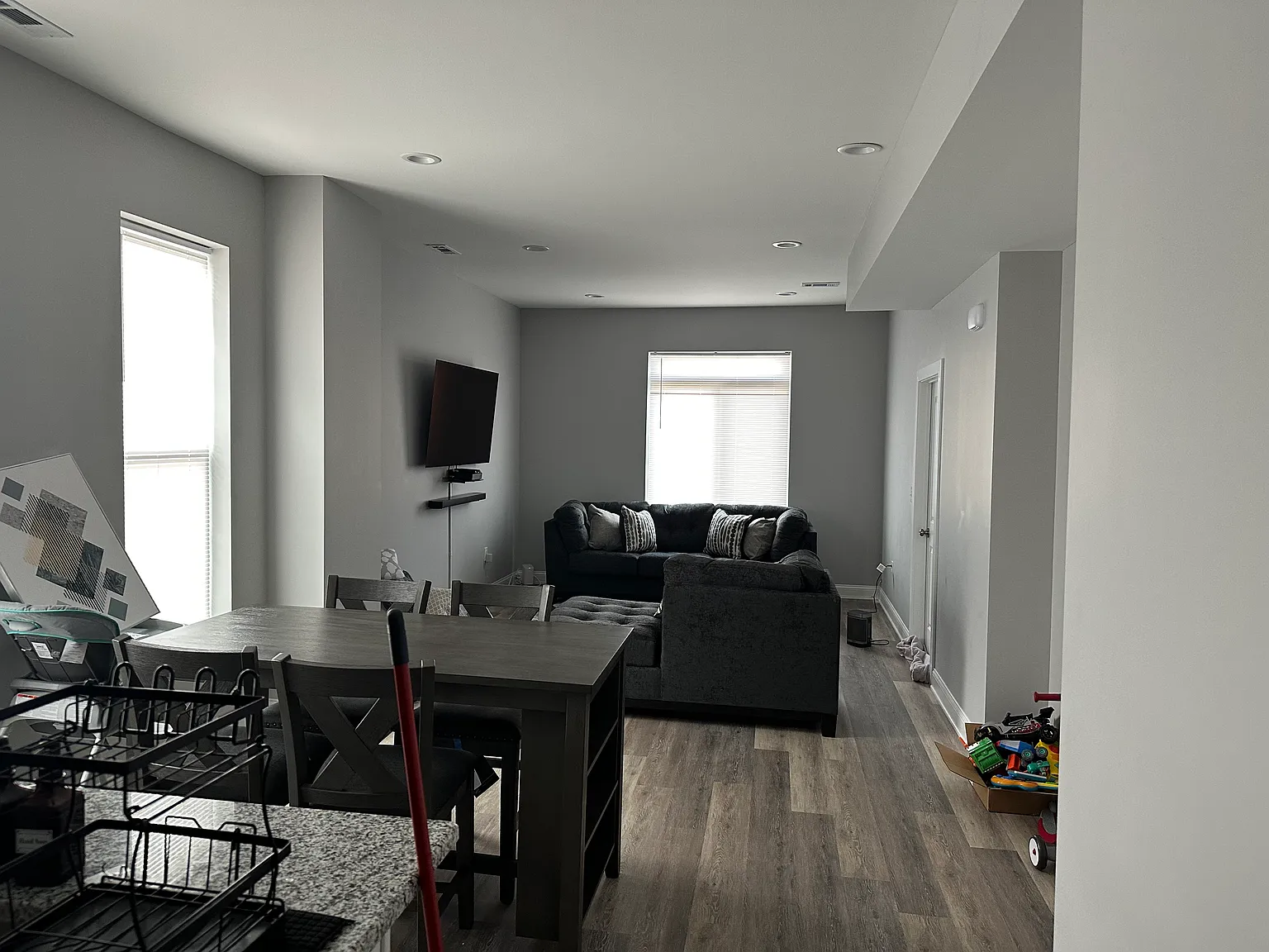 3 bed, 1224 sqft, $1,675 — Photo 1
