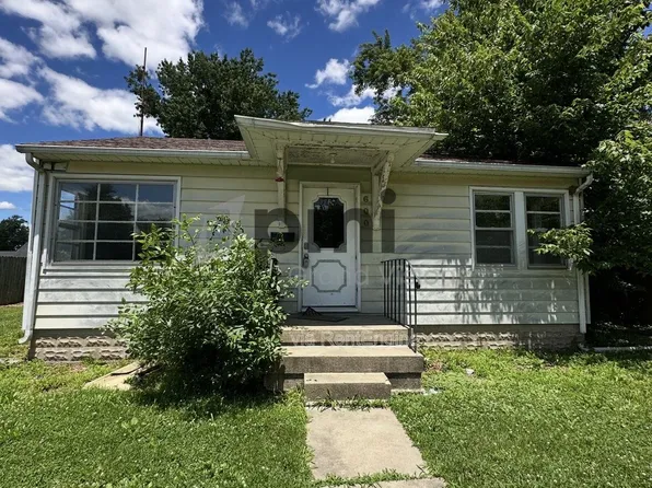 600 E Jefferson Ave, Casey, IL 62420