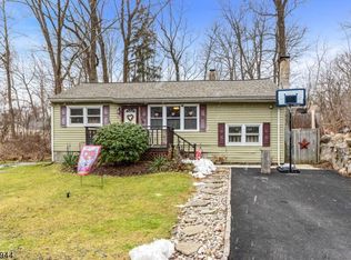 34 Ruth St, Stanhope, NJ 07874