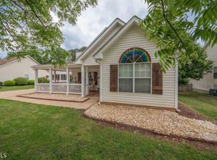 117 Calico Loop, Grantville, GA 30220