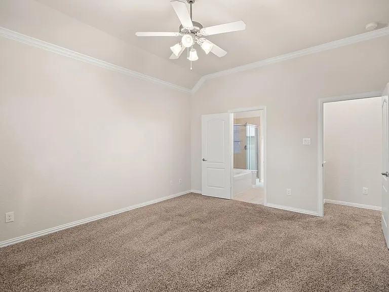 135 San Bernard Dr — Photo 18