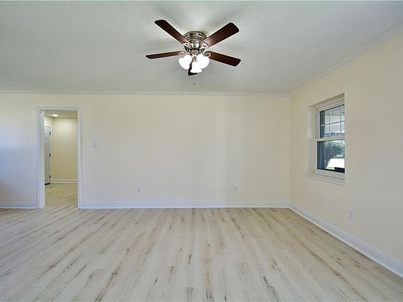 2nd image of 1012 Carrollwood Dr