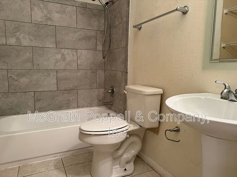 2302 Maki Rd #33 — Photo 12
