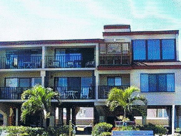 5 Unit Complex