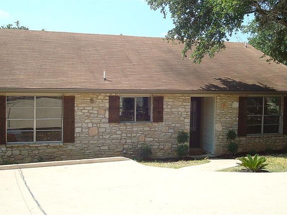 2nd image of 2693 Westview Dr