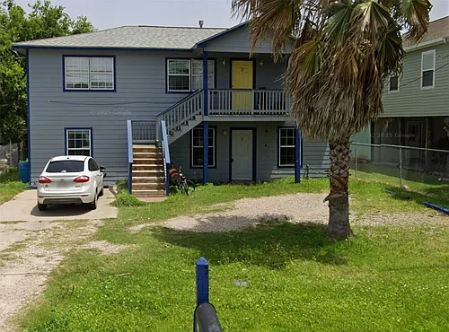 4710 Pelican St #1 Photo 1