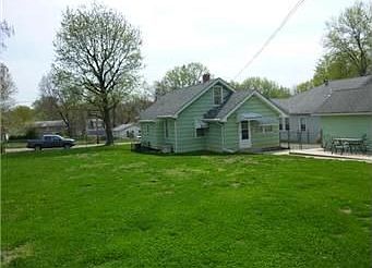 5th image of 820 S Marion Ave