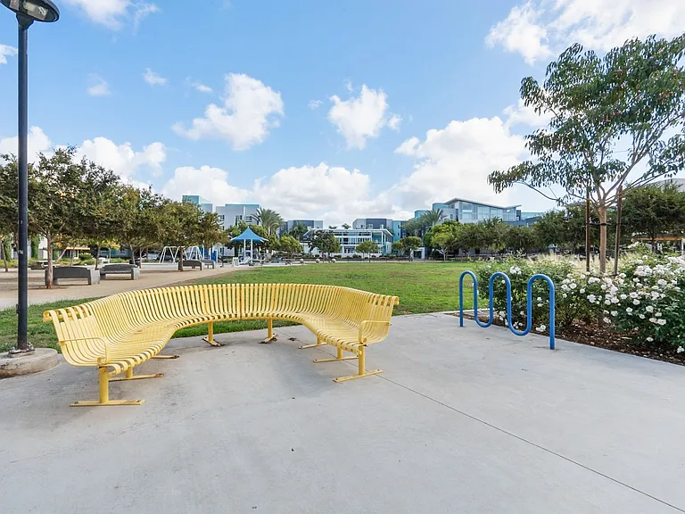 The Vive Collection, San Diego, CA, Centrum City Park