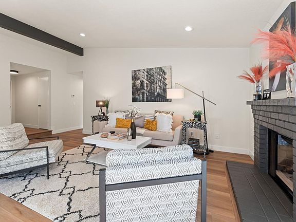 5th image of 2447 Marquette Way