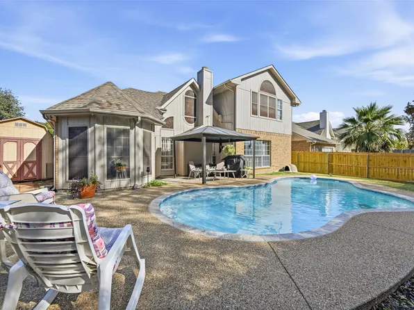 1164 Breezewood Dr, Lewisville, TX 75077