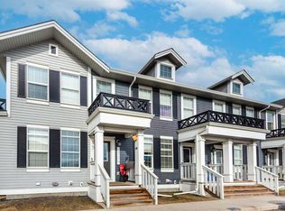 1001 S 8th St NW #4704, Airdrie, AB T4B 0W5