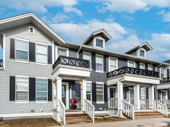 1001 S 8th St NW #4704, Airdrie, AB T4B 0W5