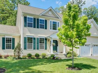 4 Coddington Ct, Howell, NJ 07731