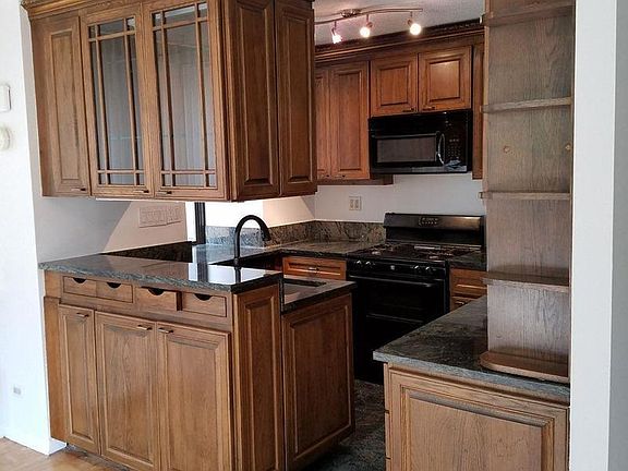 2nd image of 275 W 96th St APT 2E