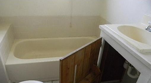 2nd image of 447 Saint Ann St #49