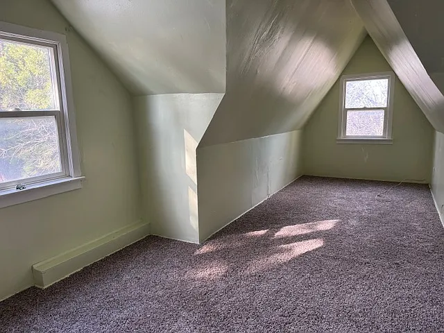 1086 Playground Dr — Photo 14