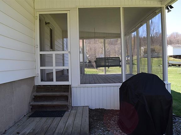 5th image of 14 Standish Dr