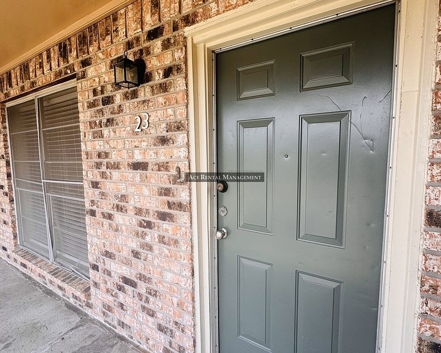 1st image of 6800 Camden Ln APT 23