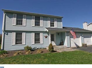 102 Bartley Dr, Newark, DE 19702