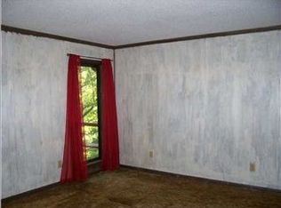 1110 Lower Mill Rd, Hixson, TN 37343