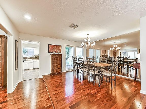 5th image of 11514 Long Pine Dr