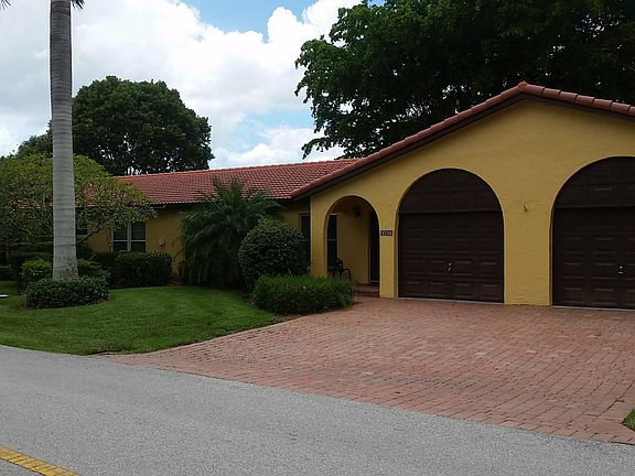 2nd image of 1038 Forest Lakes Dr #8C